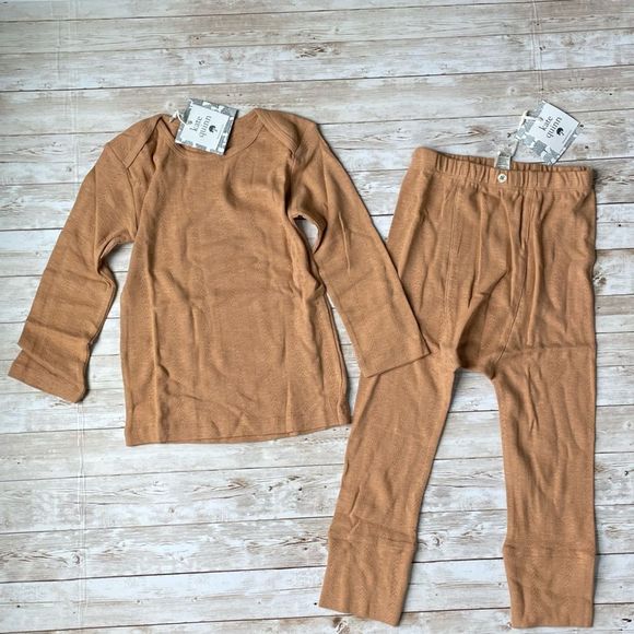 Kate Quinn Long Sleeve Tee and Matching Panda Pants